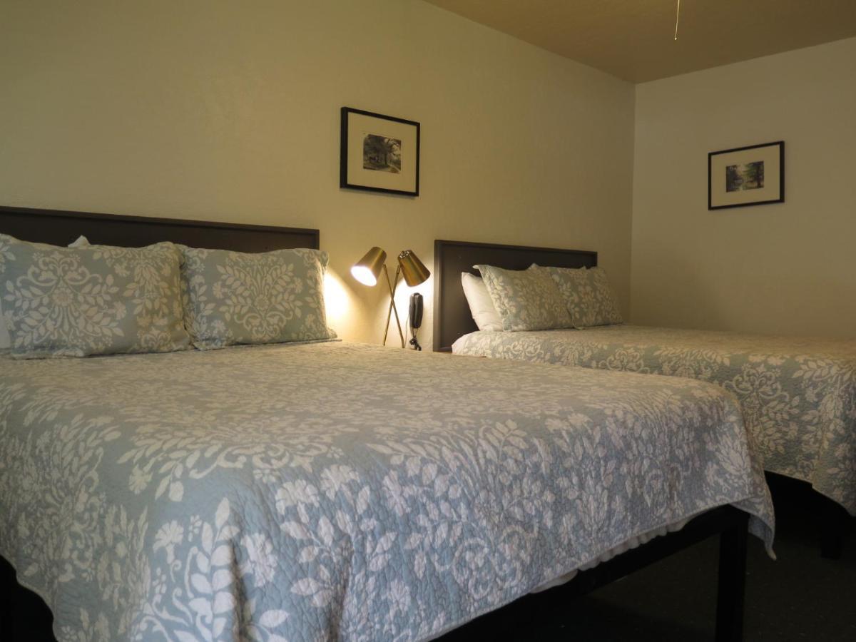 Wimberley Inn & Bar Екстериор снимка